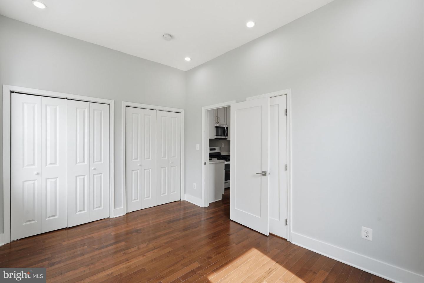 1618 1st St Ne #1 Property Photo 11