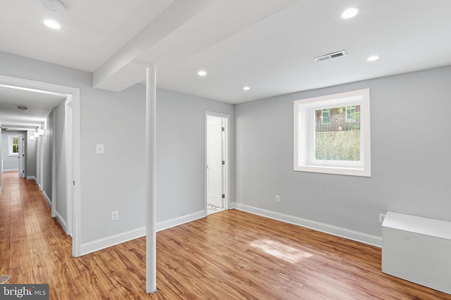 1618 1st St Ne #1 Property Photo 14