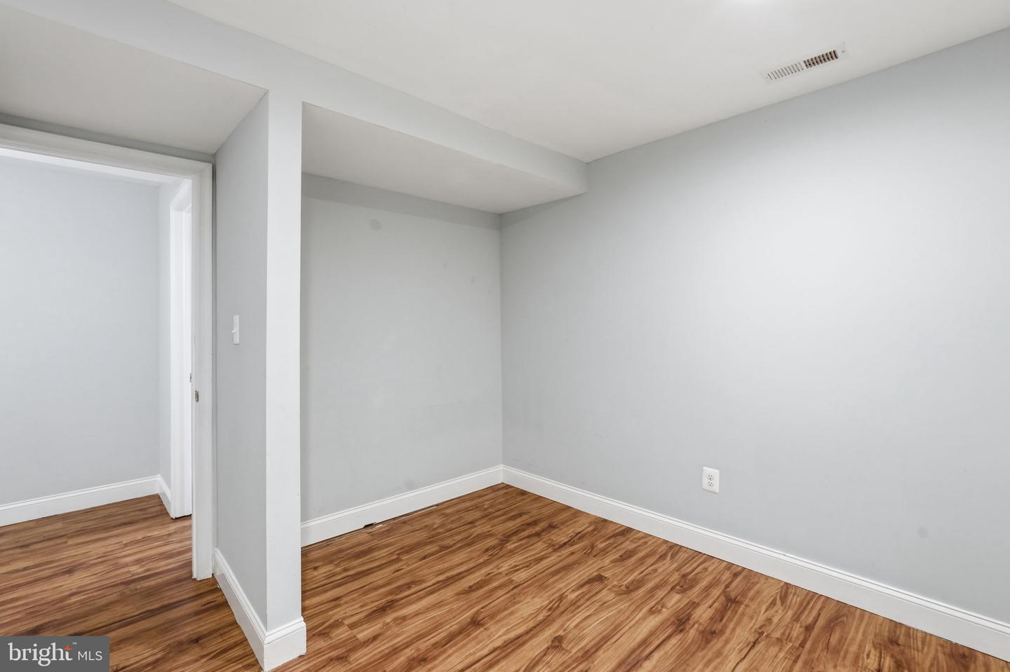1618 1st St Ne #1 Property Photo 19