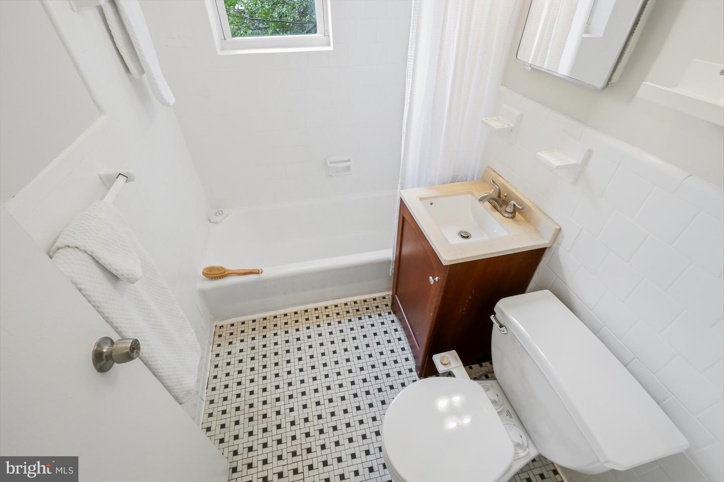626 Independence Ave Se #304 Property Photo 18