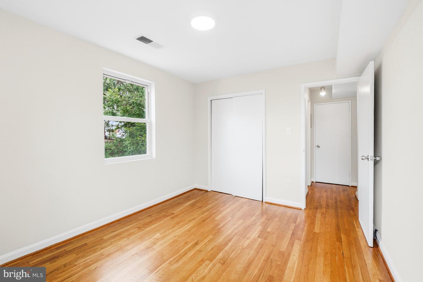626 Independence Ave Se #304 Property Photo 20