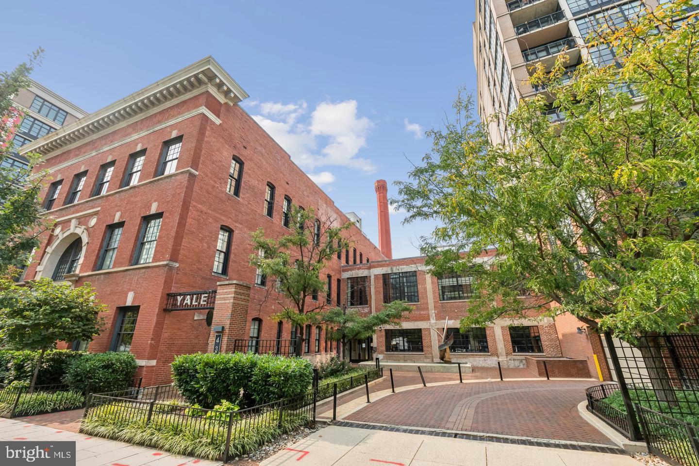 437 New York Ave Nw #324 Property Photo 1
