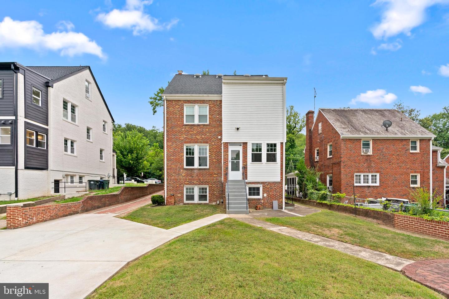 3418 Pennsylvania Ave Se Property Photo 5