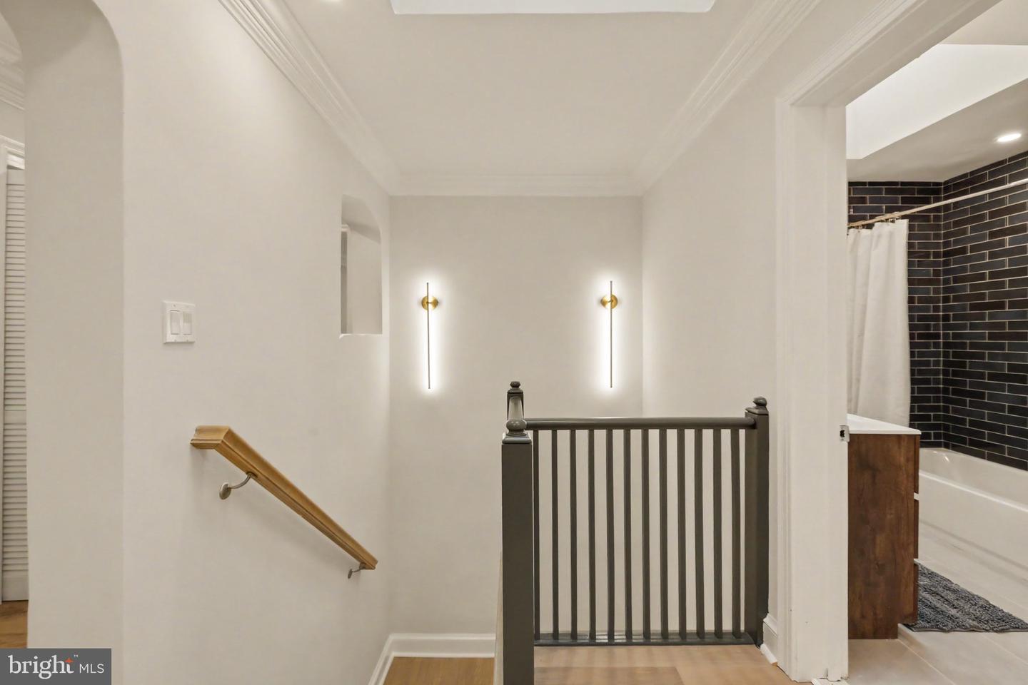 2613 Newton St Ne Property Photo 33