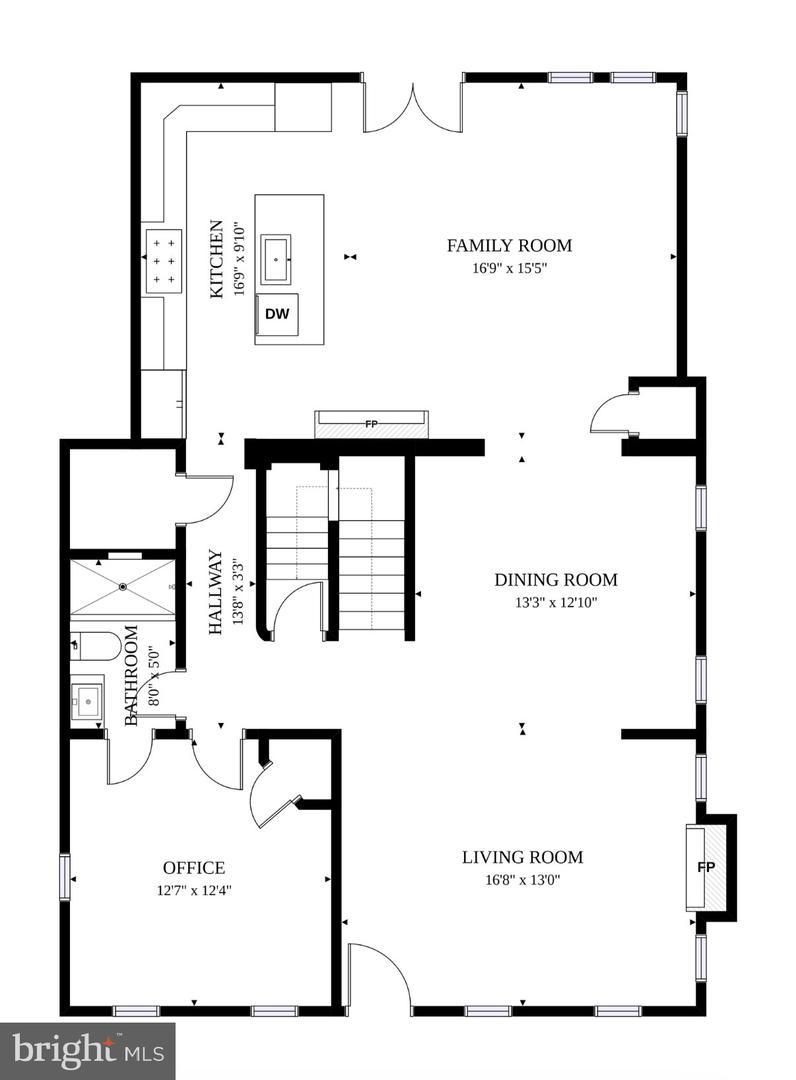 2613 Newton St Ne Property Photo 77