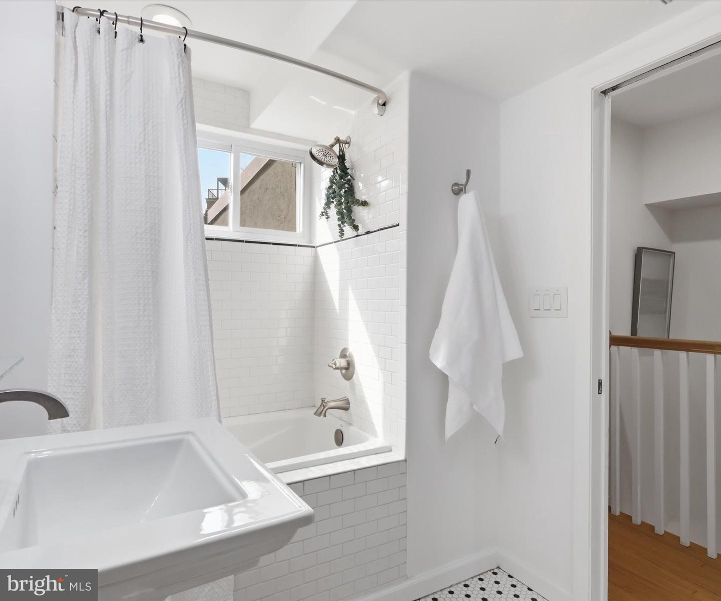 1225 Maryland Ave Ne Property Photo 19