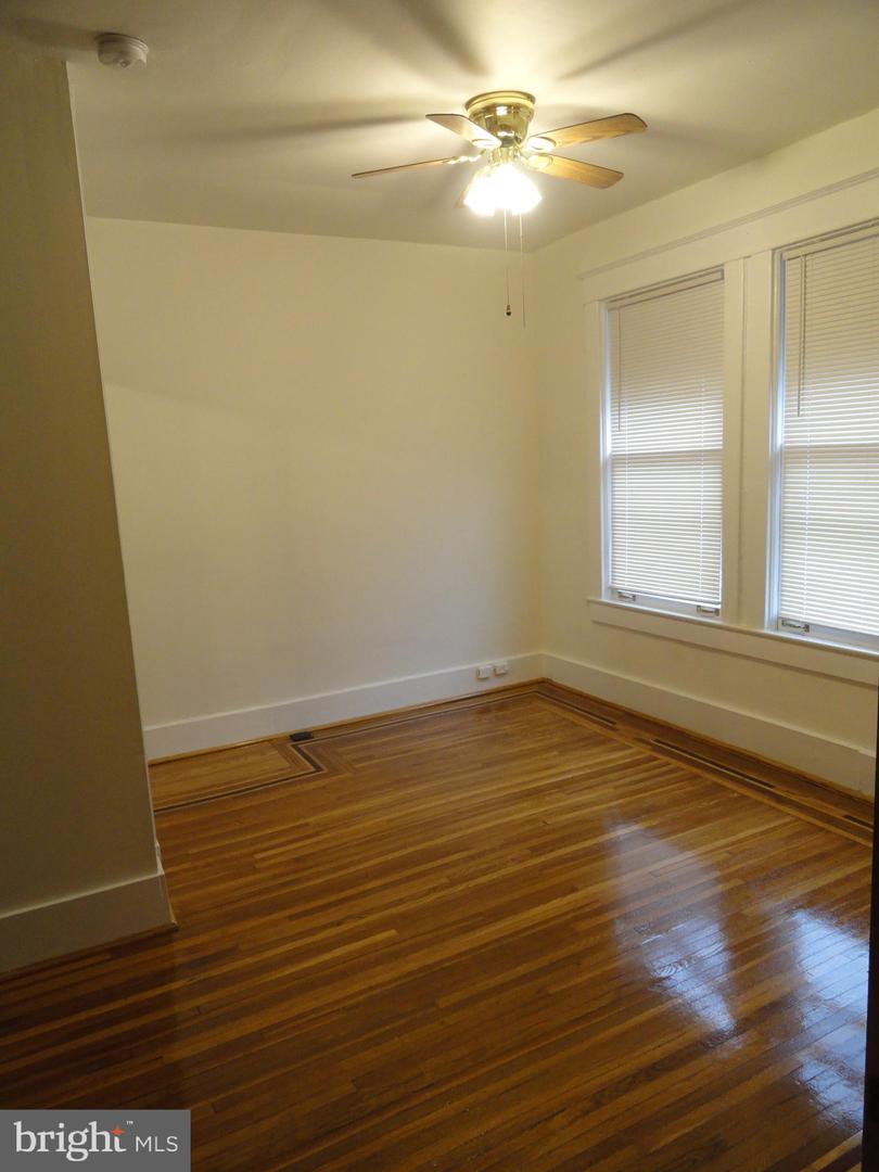 439 Quincy St Nw #1 Property Photo 10