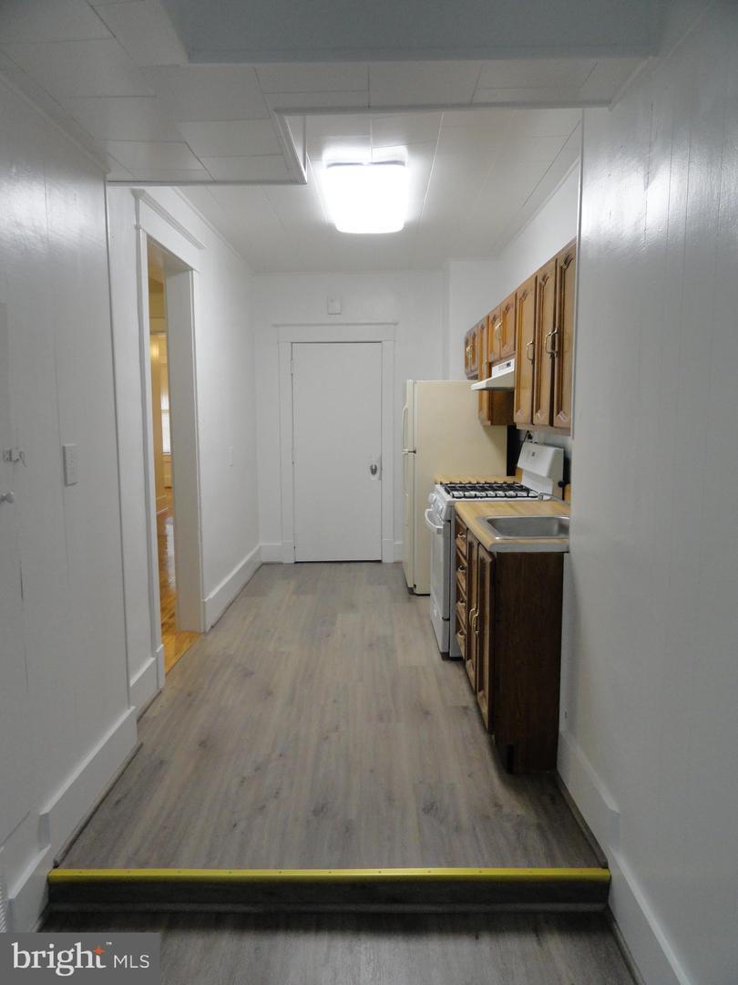 439 Quincy St Nw #1 Property Photo 14