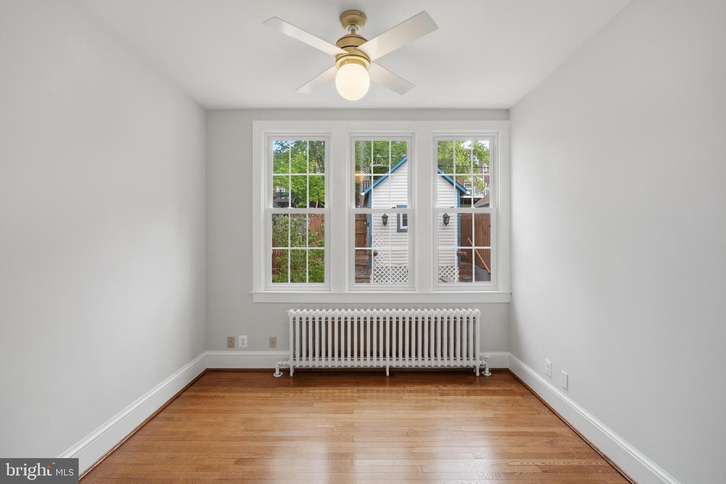 3839 Beecher St Nw Property Photo 20