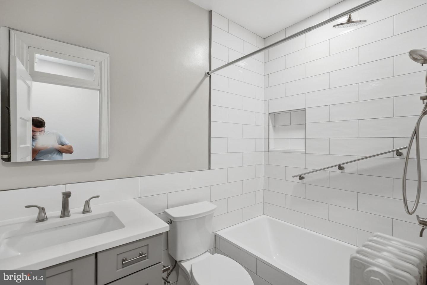 3839 Beecher St Nw Property Photo 25