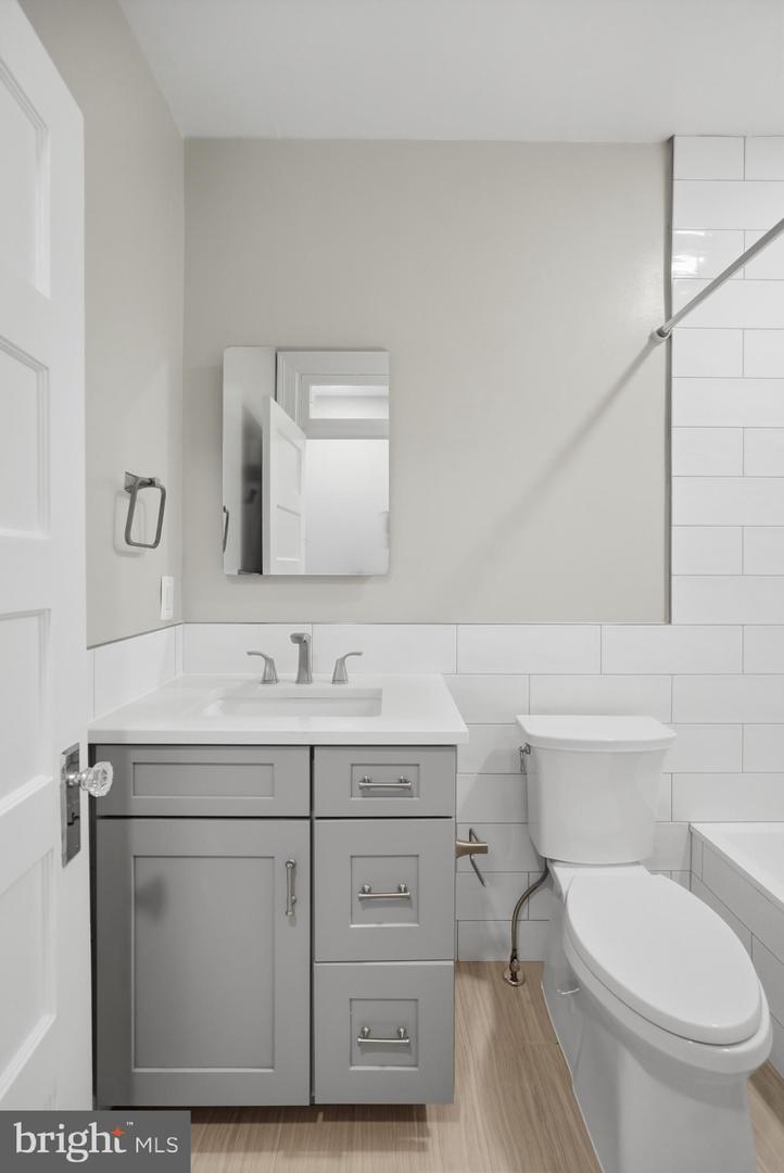 3839 Beecher St Nw Property Photo 30