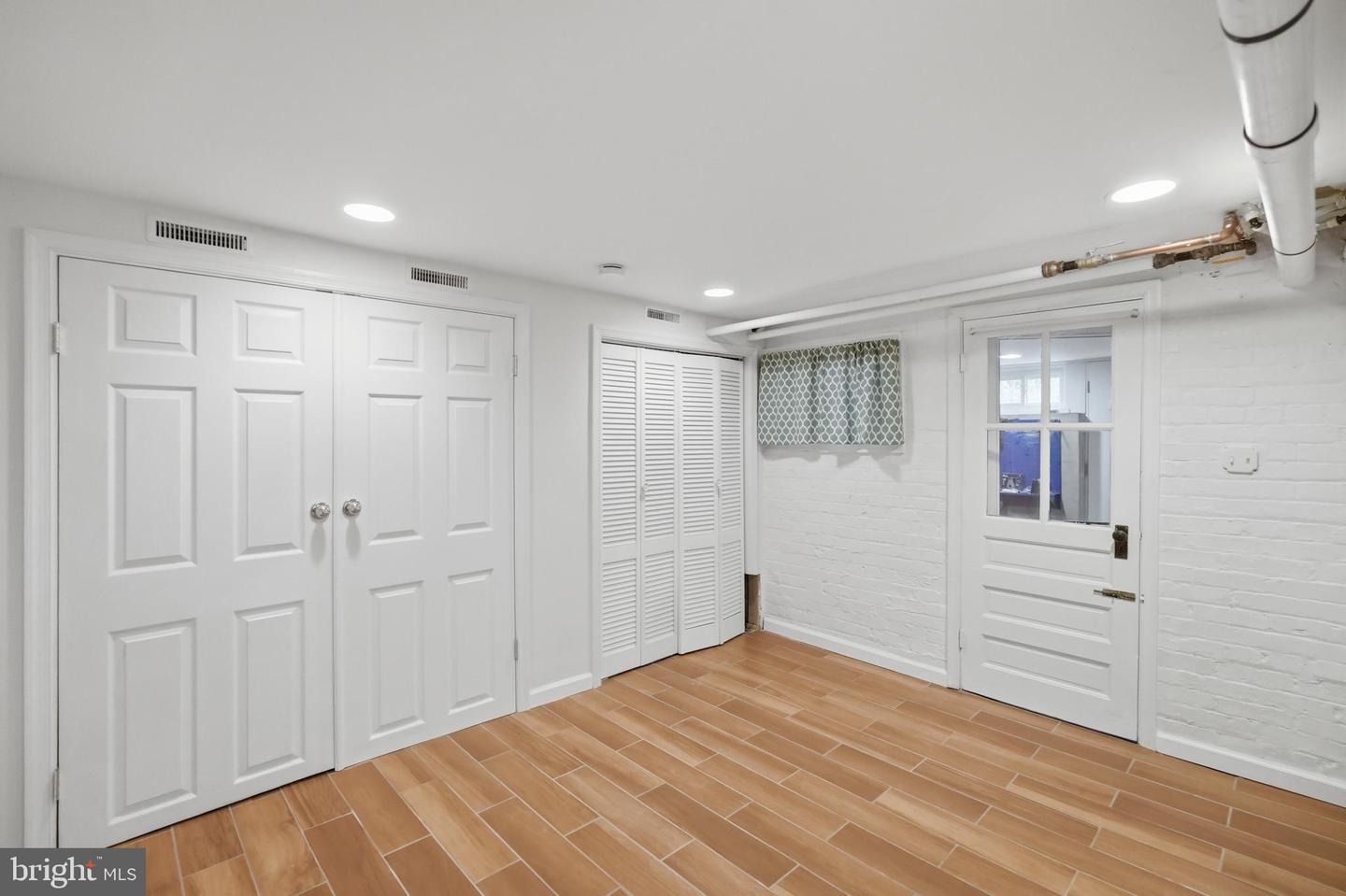 3839 Beecher St Nw Property Photo 35