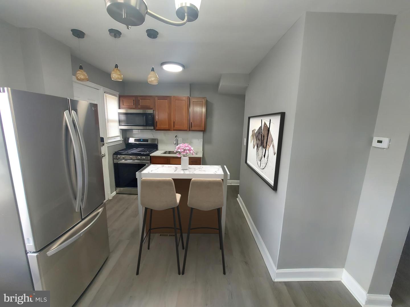 1811 T Pl Se Property Photo 5