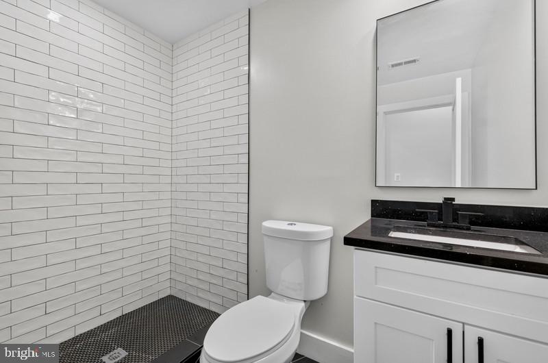 213 Seaton Pl Ne #2 Property Photo 17