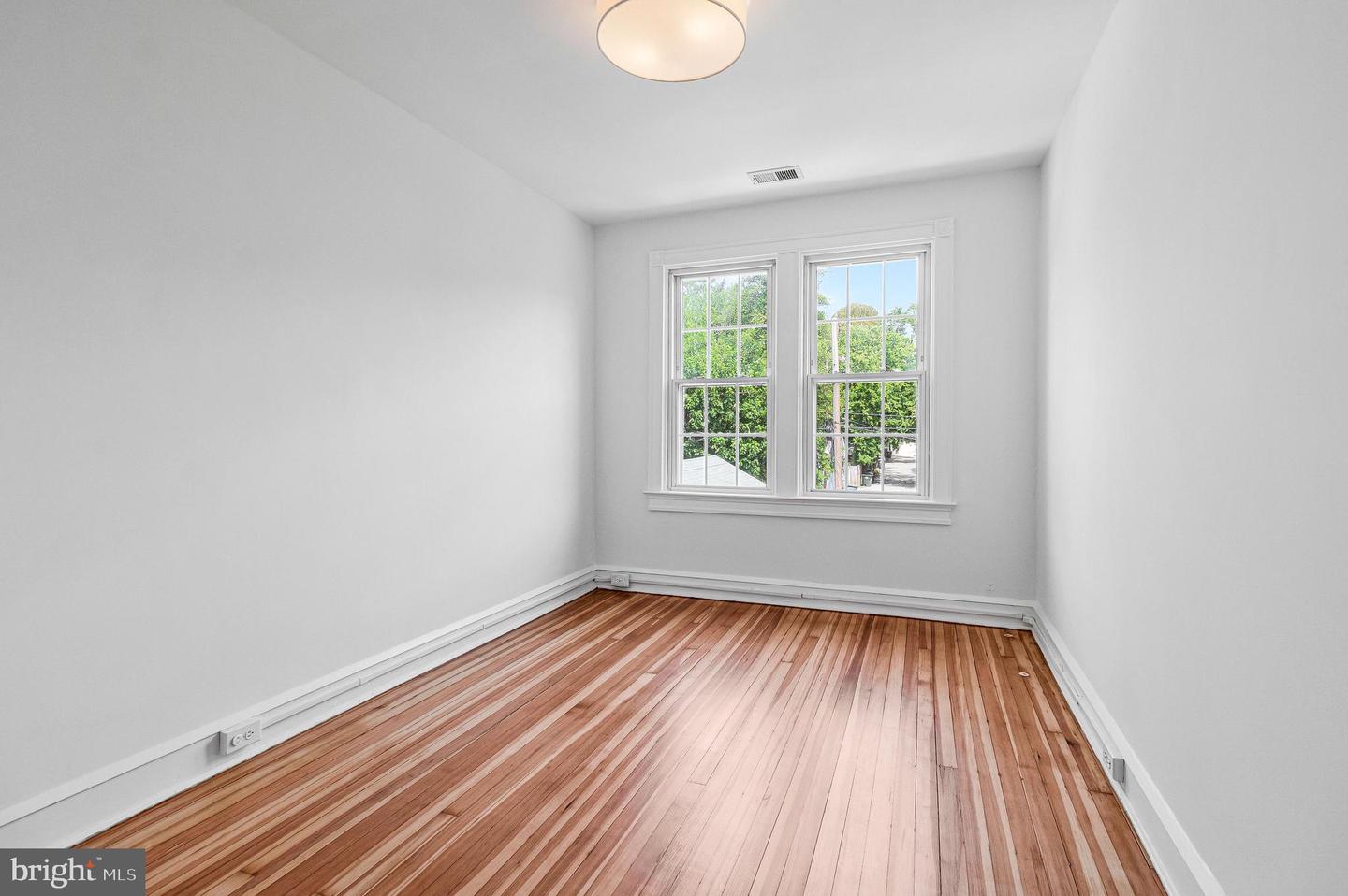 5307 14th St Nw Property Photo 34