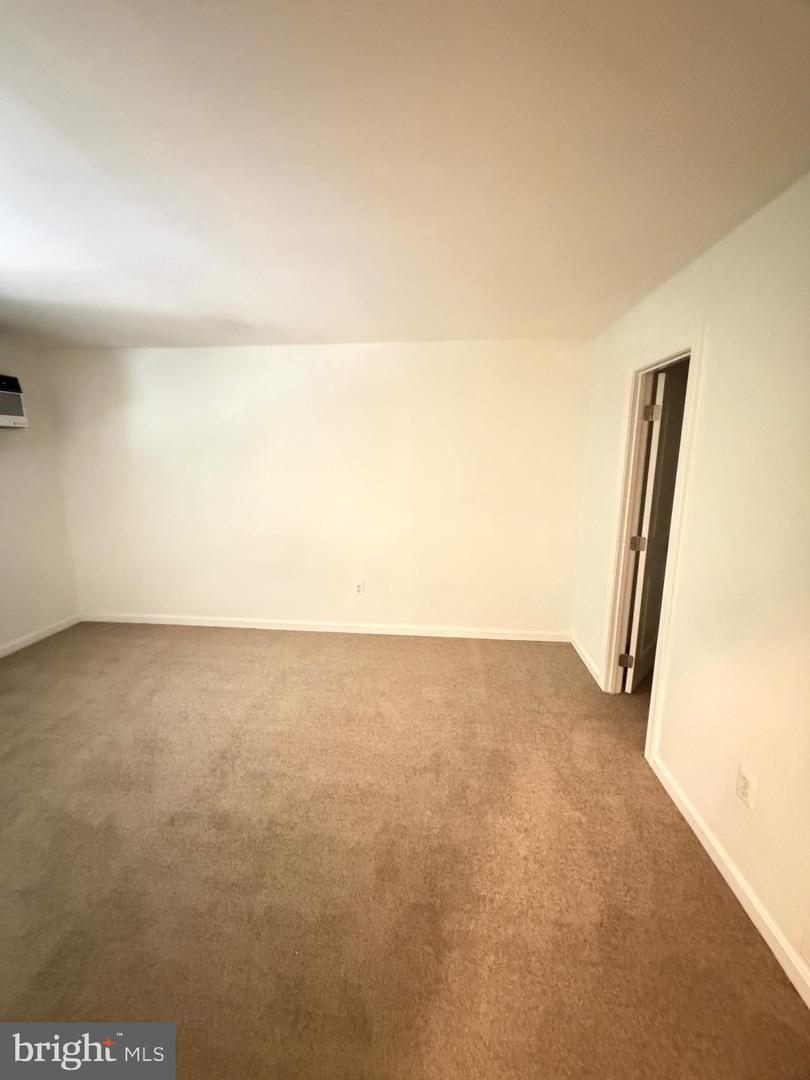 3107 Naylor Rd Se #301 Property Photo 6