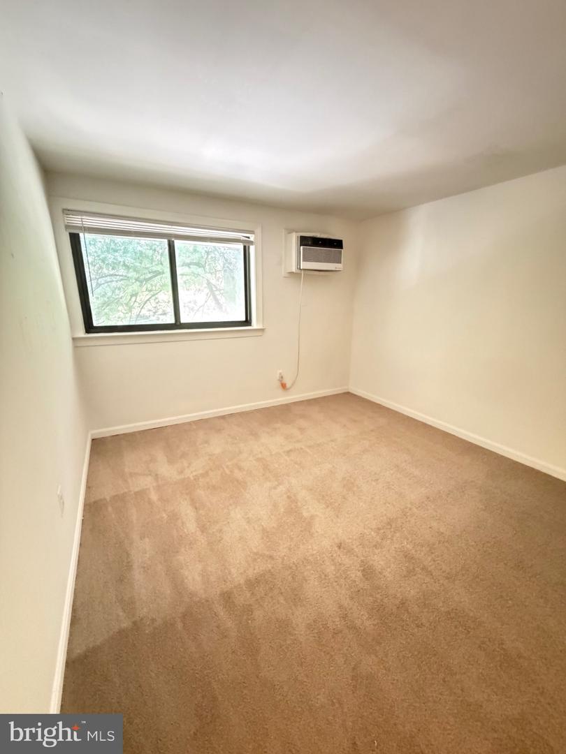 3107 Naylor Rd Se #301 Property Photo 7