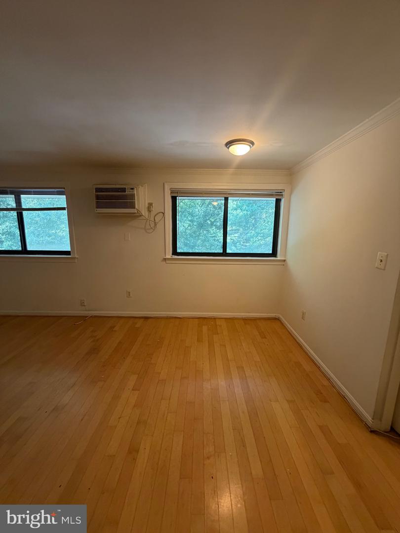 3107 Naylor Rd Se #301 Property Photo 9