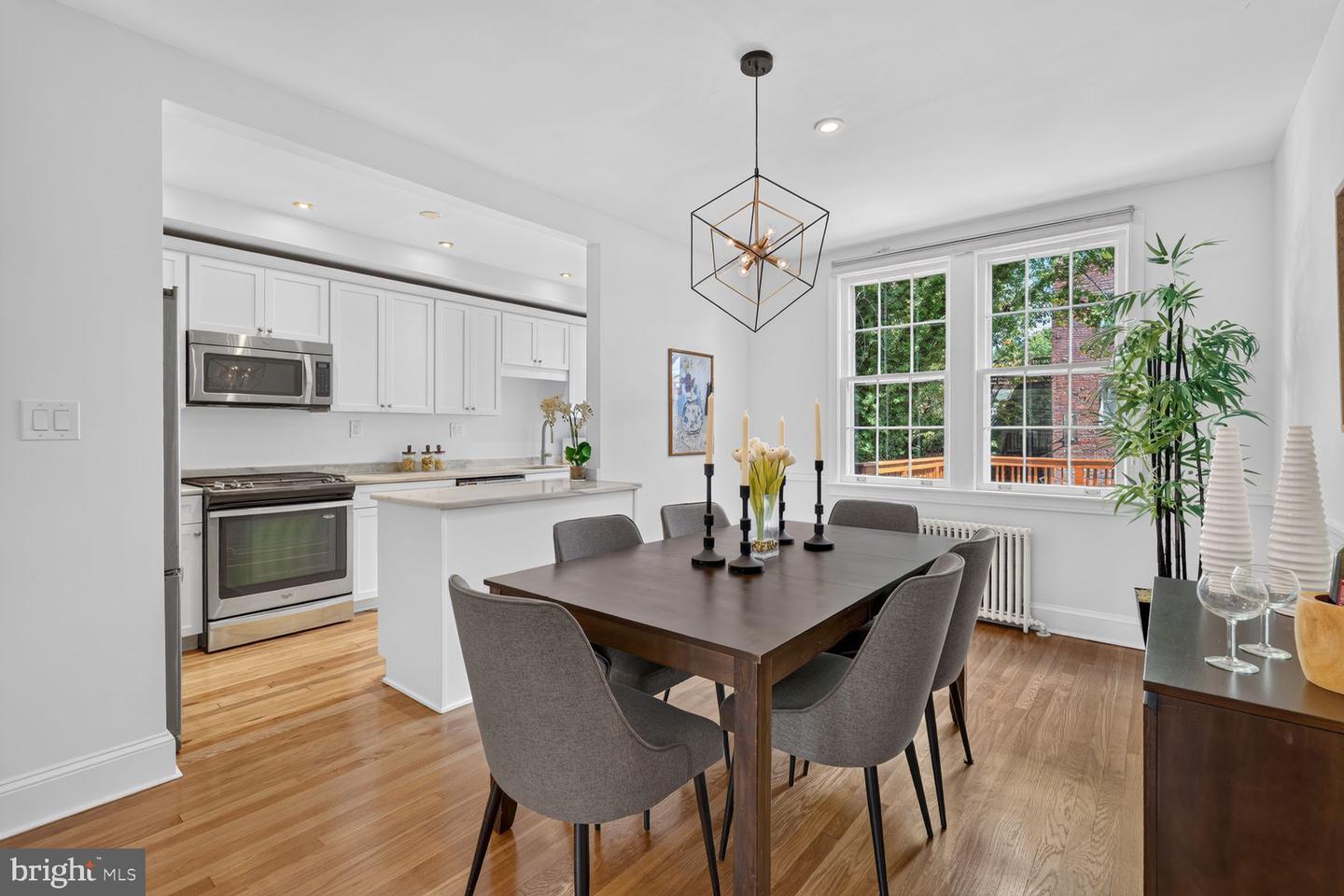 2505 39th St Nw Property Photo 6