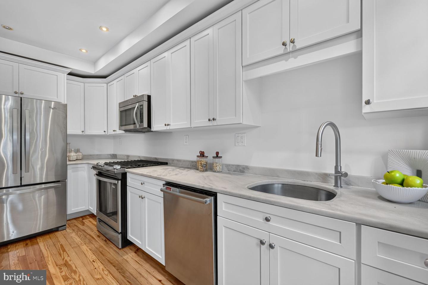 2505 39th St Nw Property Photo 8