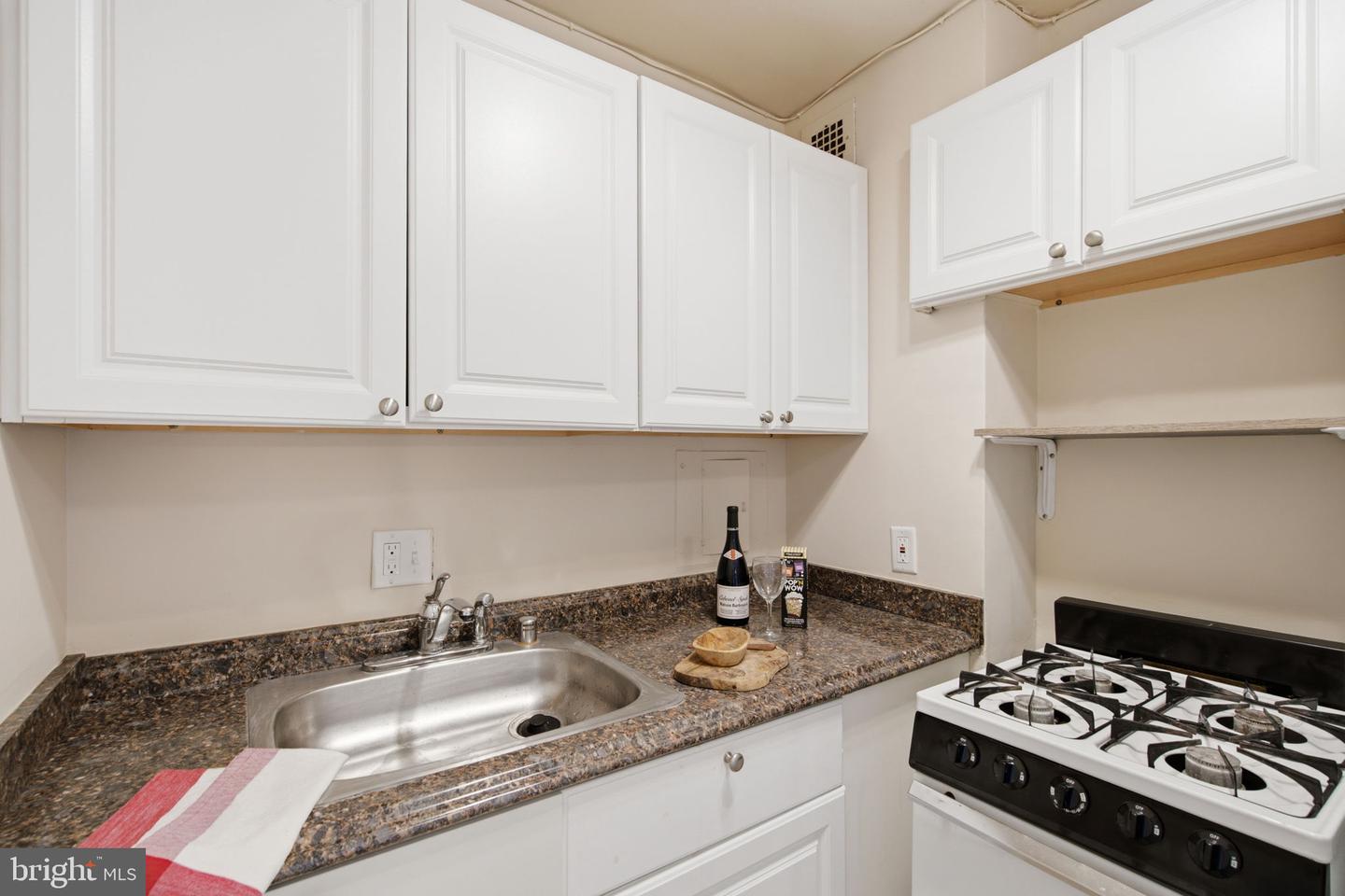 2800 Wisconsin Ave Nw #405 Property Photo 16