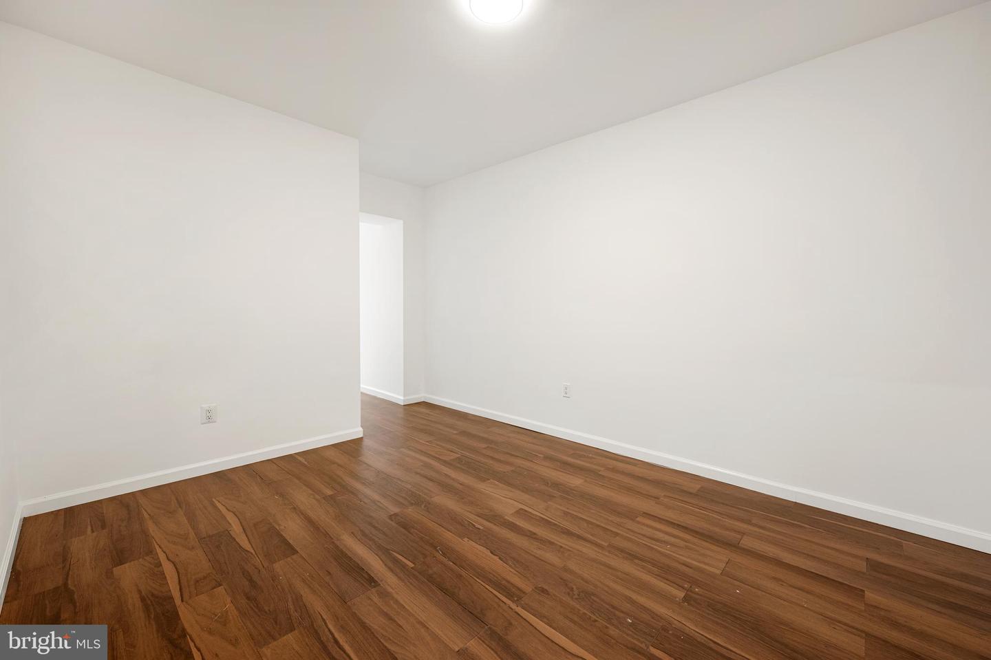 1838 C St Se #2 Property Photo 9