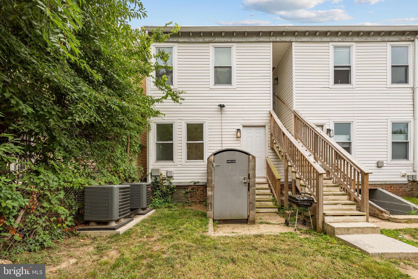 1838 C St Se #2 Property Photo 14