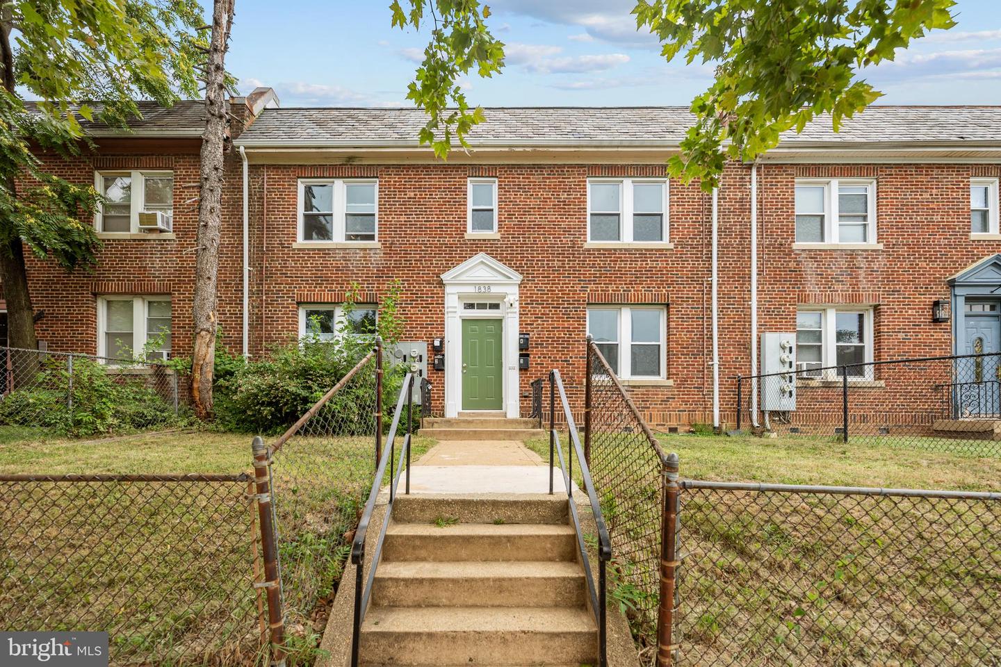 1838 C St Se #2 Property Photo 17