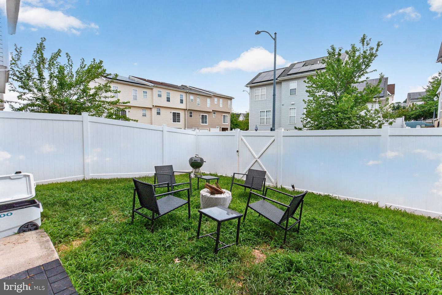 112 56th Pl Se Property Photo 10
