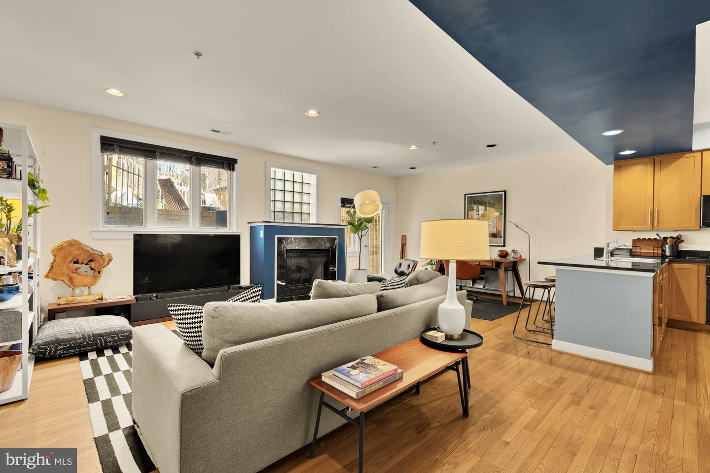 2363 Champlain St Nw #3 Property Photo 7