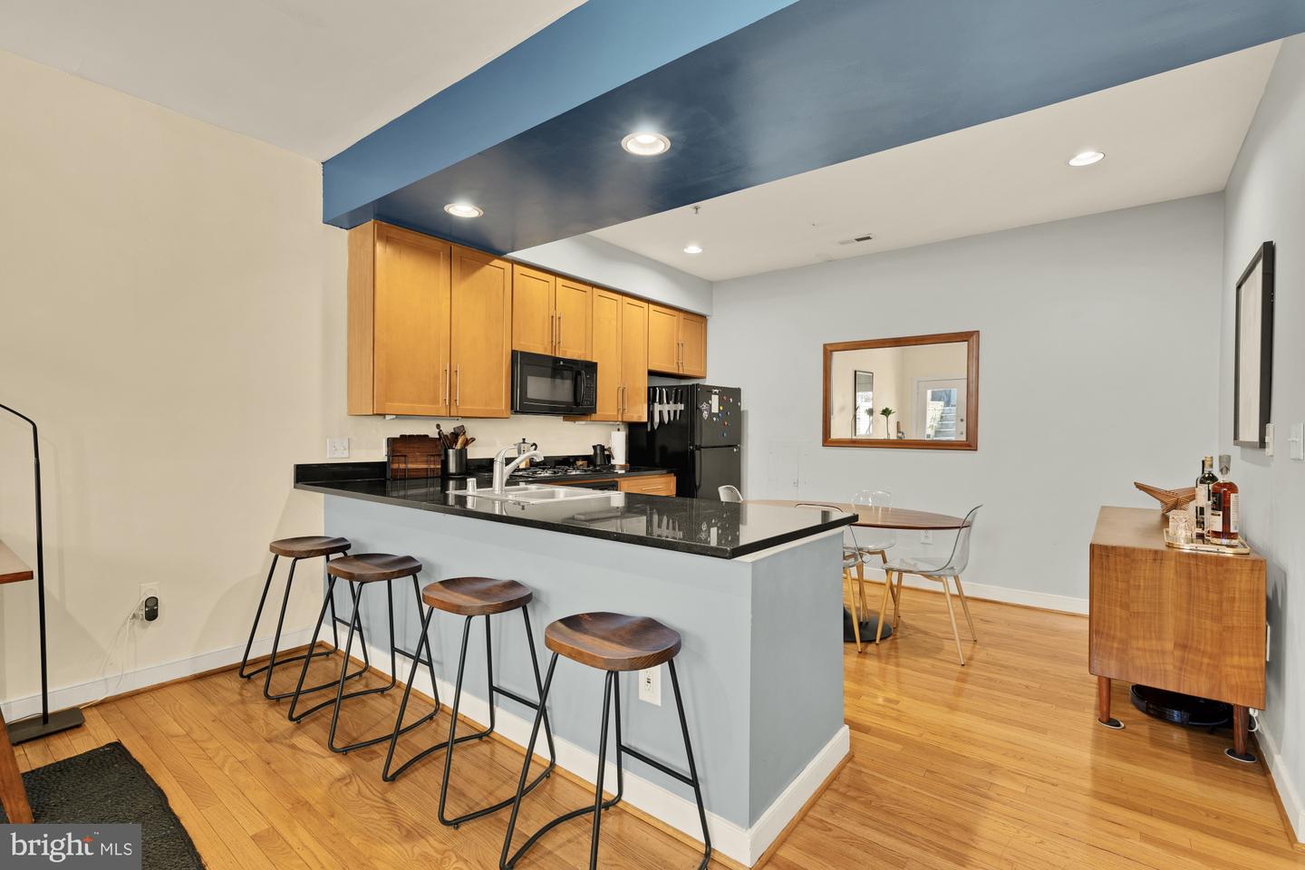 2363 Champlain St Nw #3 Property Photo 8