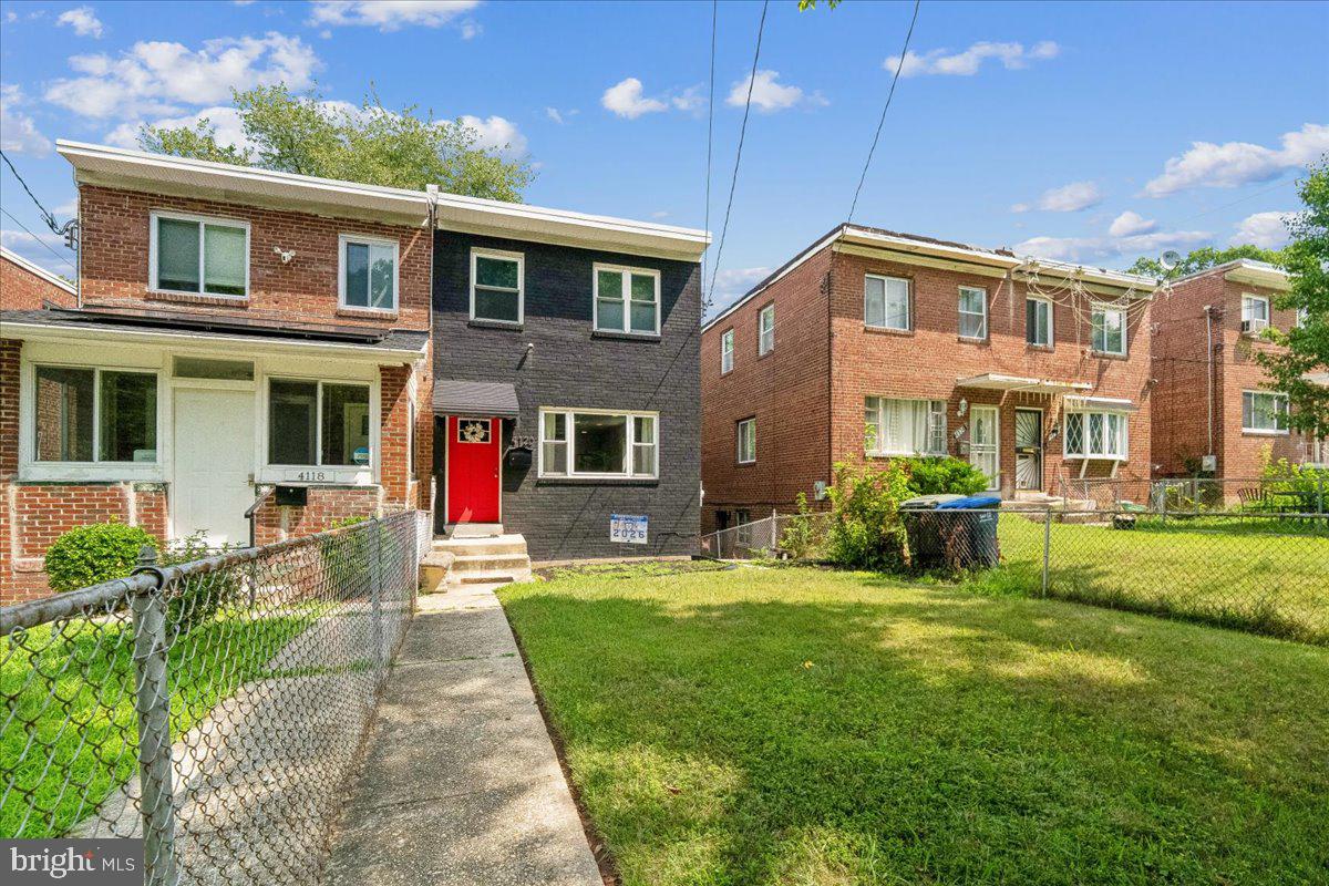4120 E Capitol St Ne Property Photo 6