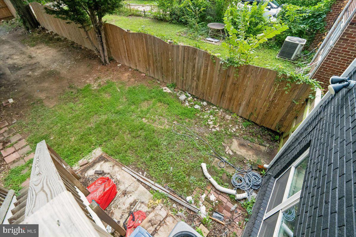4120 E Capitol St Ne Property Photo 17