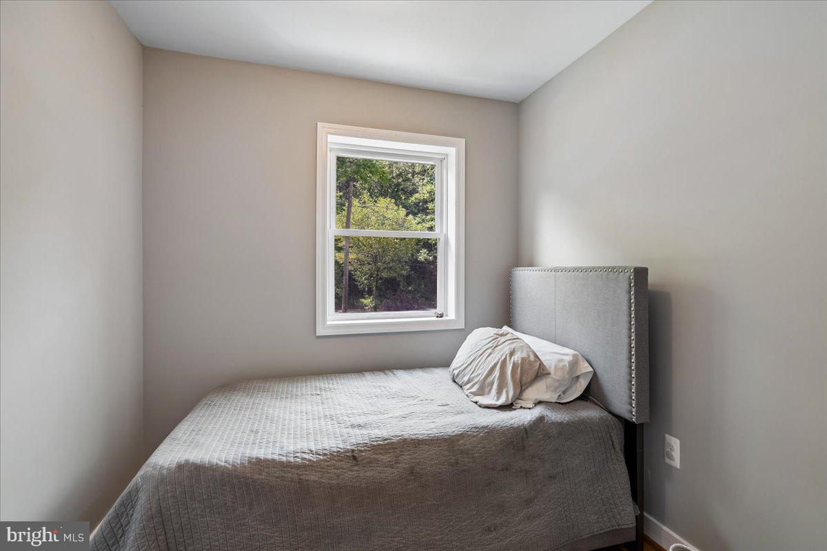 4120 E Capitol St Ne Property Photo 28