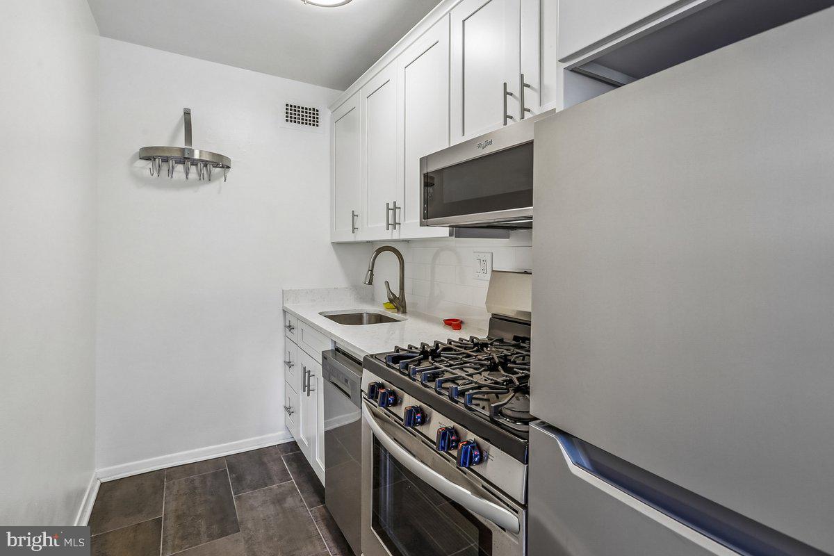 1601 18th St Nw #301 Property Photo 13