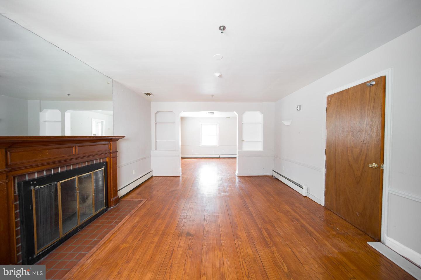 8020 Eastern Ave Nw Property Photo 8