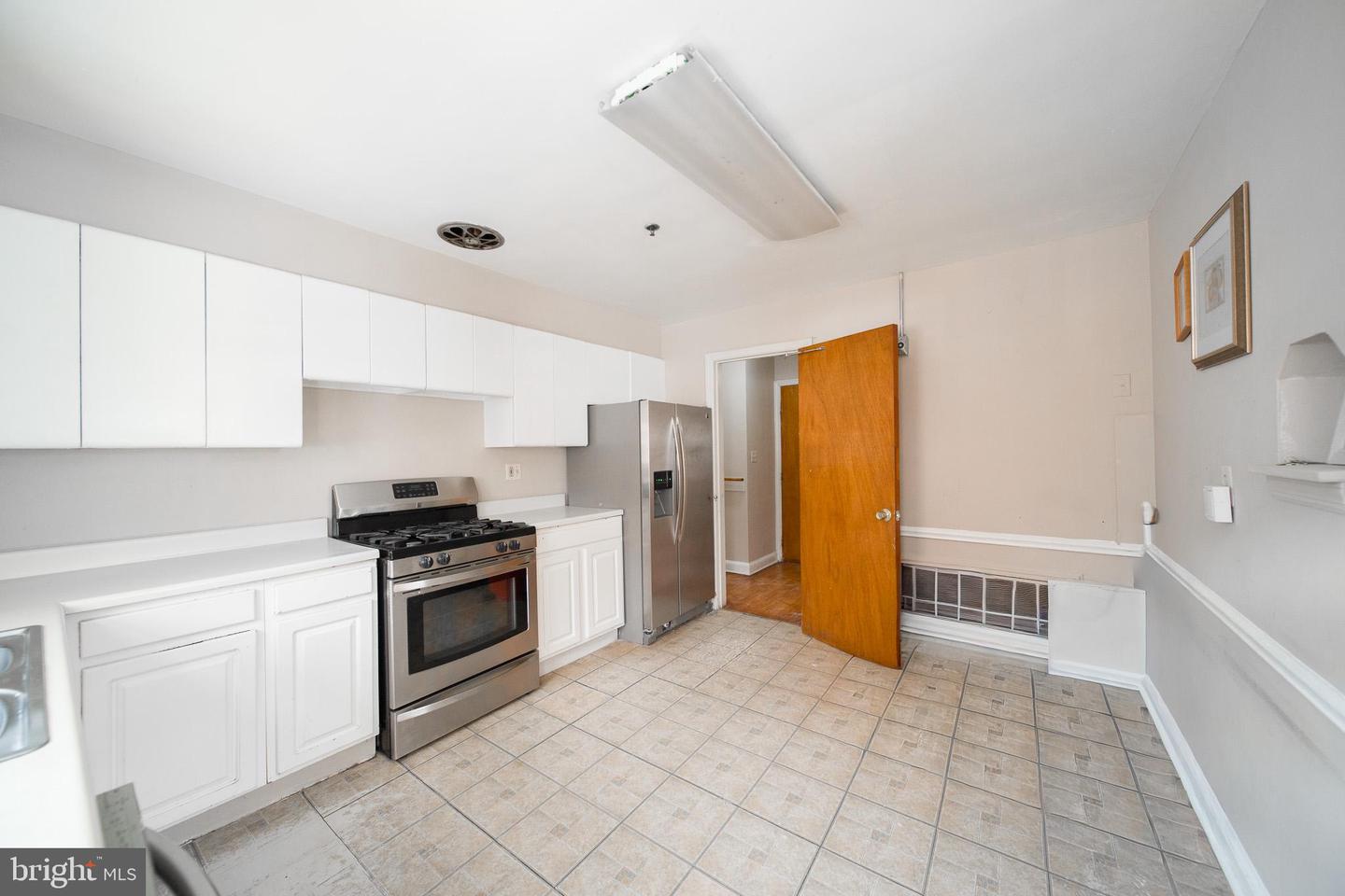 8020 Eastern Ave Nw Property Photo 14