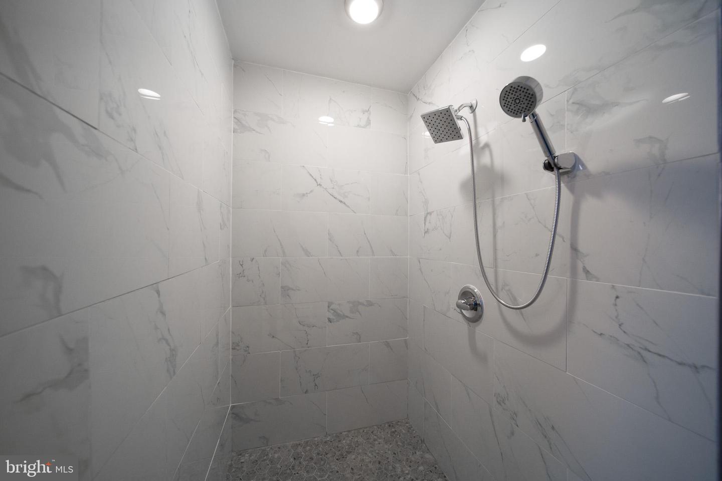 8020 Eastern Ave Nw Property Photo 17