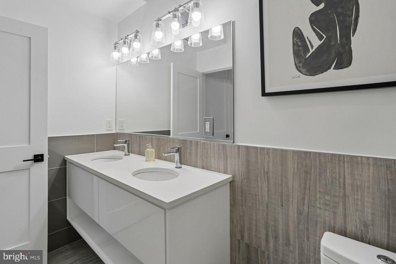 306 K St Ne #306-1 Property Photo 31