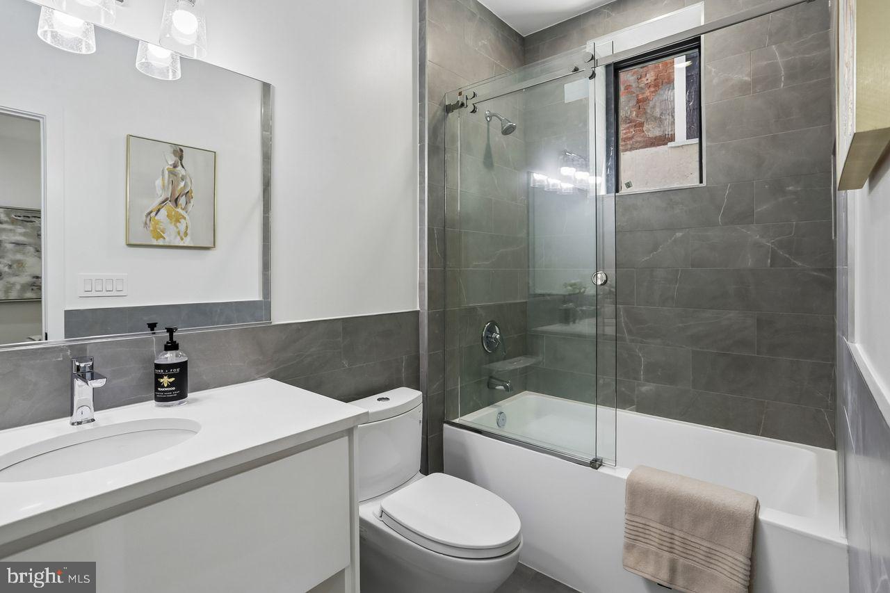 306 K St Ne #306-1 Property Photo 35