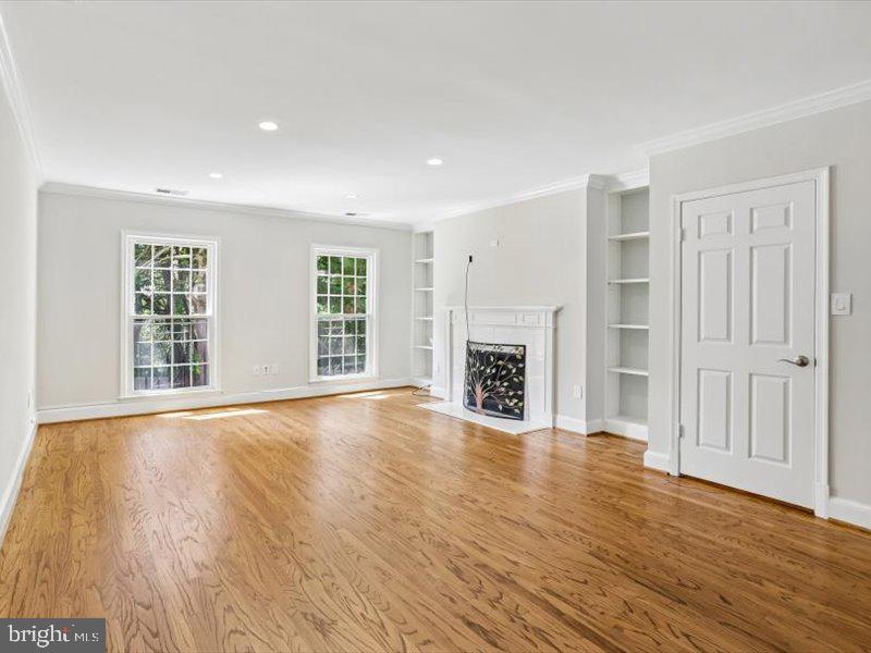 3217 Sutton Pl Nw #a Property Photo 11