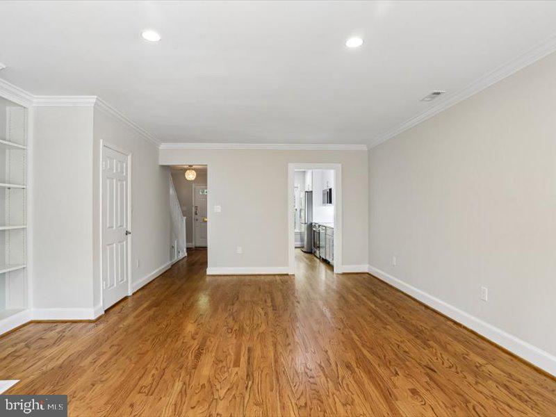 3217 Sutton Pl Nw #a Property Photo 18