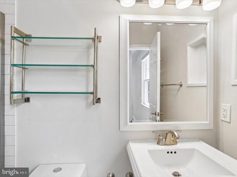 3217 Sutton Pl Nw #a Property Photo 29