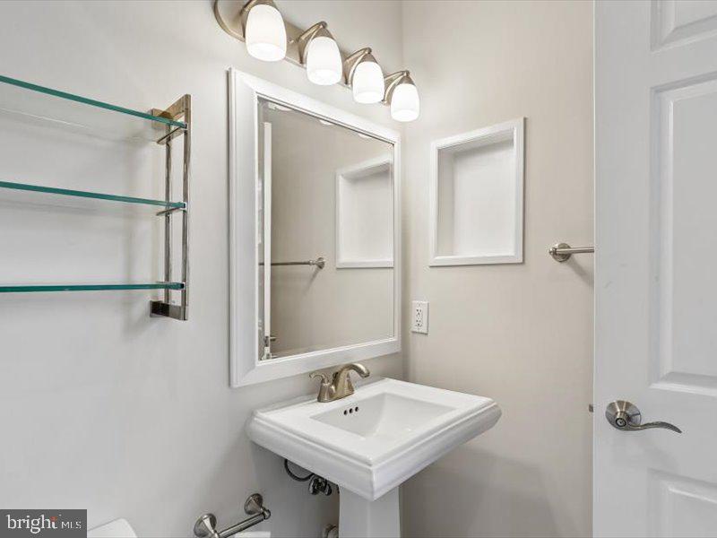 3217 Sutton Pl Nw #a Property Photo 30