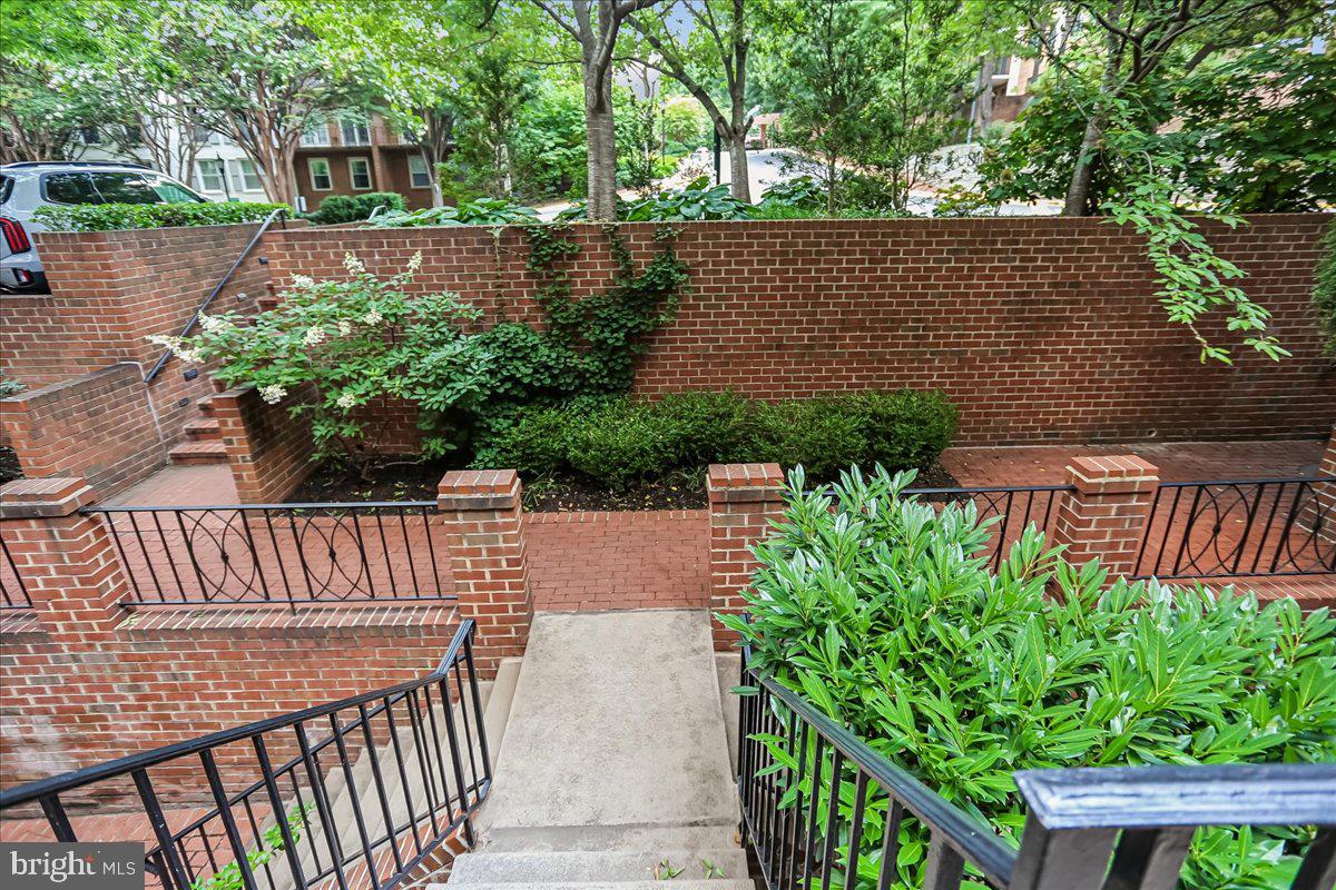 3217 Sutton Pl Nw #a Property Photo 46