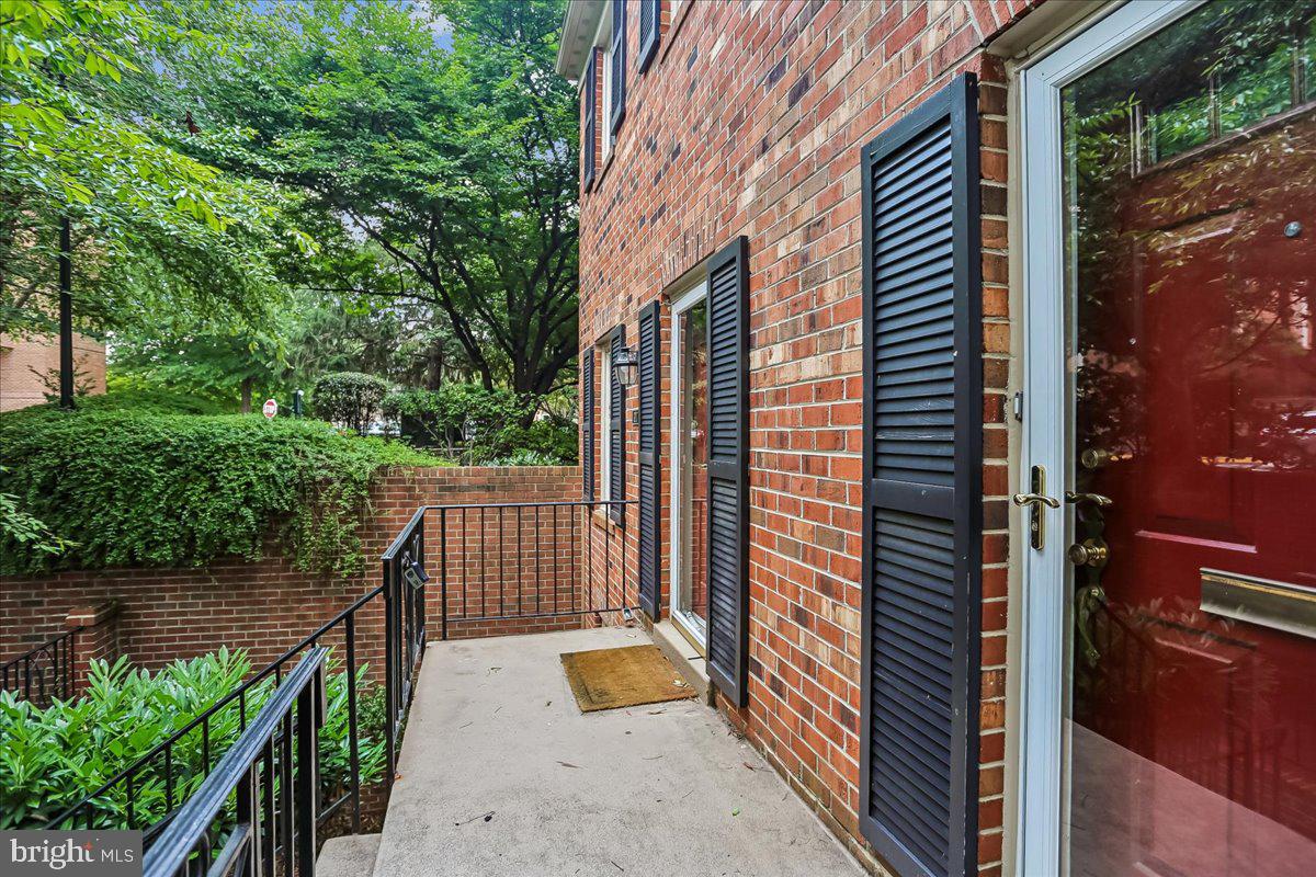 3217 Sutton Pl Nw #a Property Photo 49