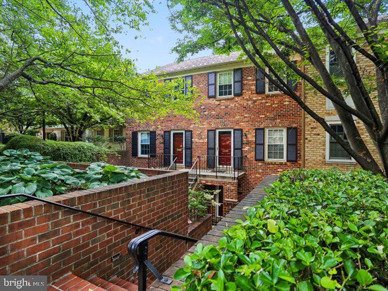 3217 Sutton Pl Nw #a Property Photo 71
