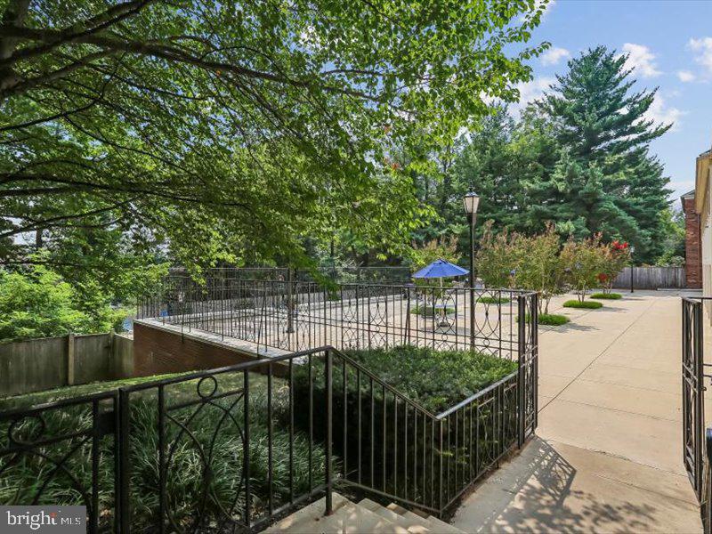 3217 Sutton Pl Nw #a Property Photo 76