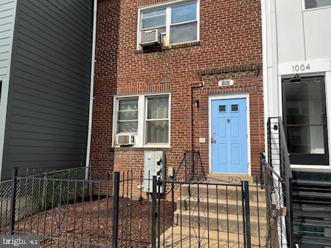 1002 18th St Ne Property Photo 5