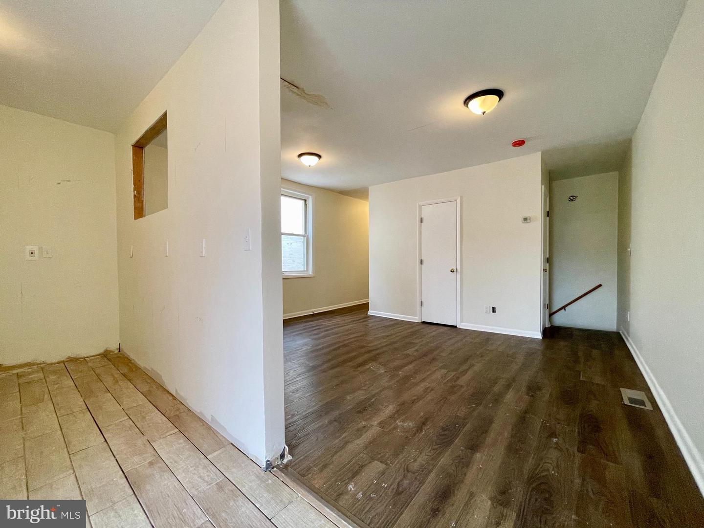 1012 Florida Ave Ne Property Photo 12